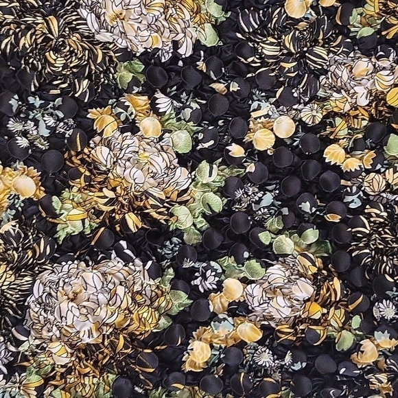 3/$30 RADIANCE 1990s Black Bubble Popcorn Scrunchie Floral Silk Blouse - Picture 4 of 8